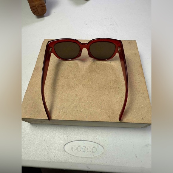 Used Gucci Womens Square/Rectangle Sunglasses - Picture 11 of 16